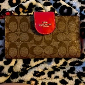 Gently used coach wallet